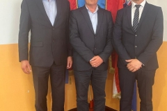 IMG-962d7591dce009299e5af668fc062e21-V