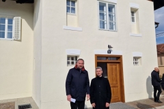 IMG-0978aca1910826c250bd4e710125f3b3-V