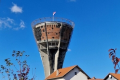 IMG-3b04d2db3b980a42588d4823b28e0bb1-V